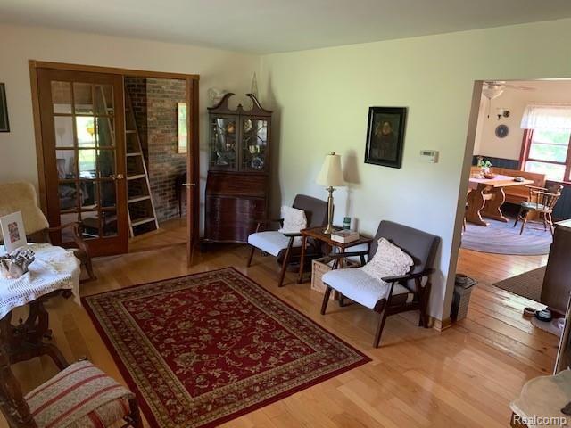 5894 Pratt Road Lapeer, MI 48446 - Photo 7 of 48 007.jpg