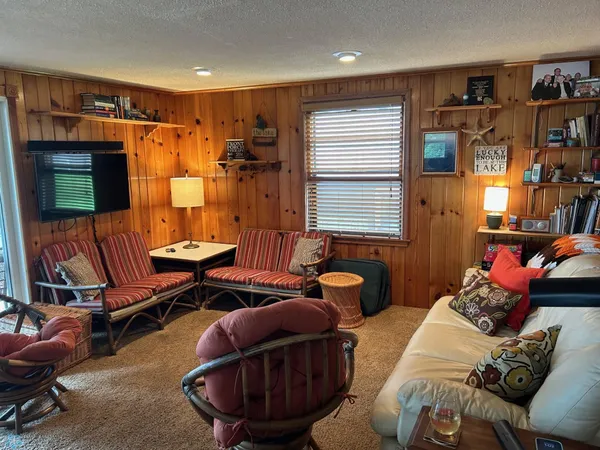 $599,900 | 13112 2nd Street Northeast, Spicer, MN 56288