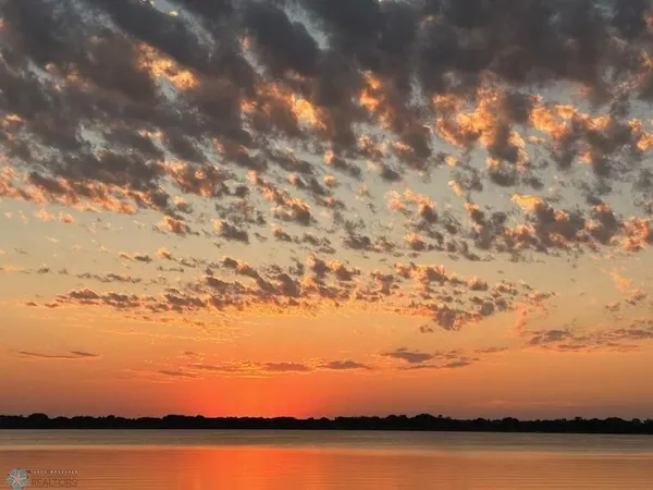 $599,900 | 13112 2nd Street Northeast, Spicer, MN 56288