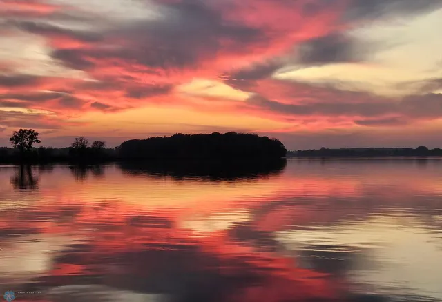 $625,000 | 13112 2nd Street Northeast, Spicer, MN 56288