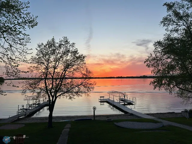 $625,000 | 13112 2nd Street Northeast, Spicer, MN 56288