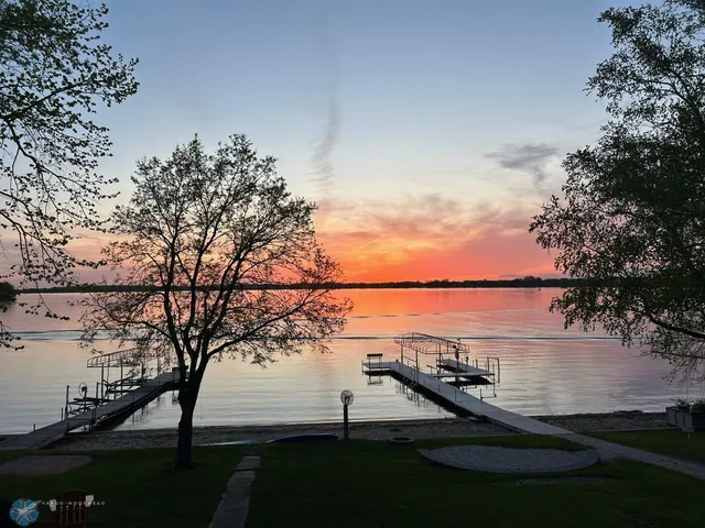 $625,000 | 13112 2nd Street Northeast, Spicer, MN 56288