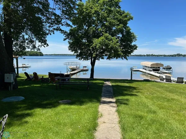 $599,900 | 13112 2nd Street Northeast, Spicer, MN 56288