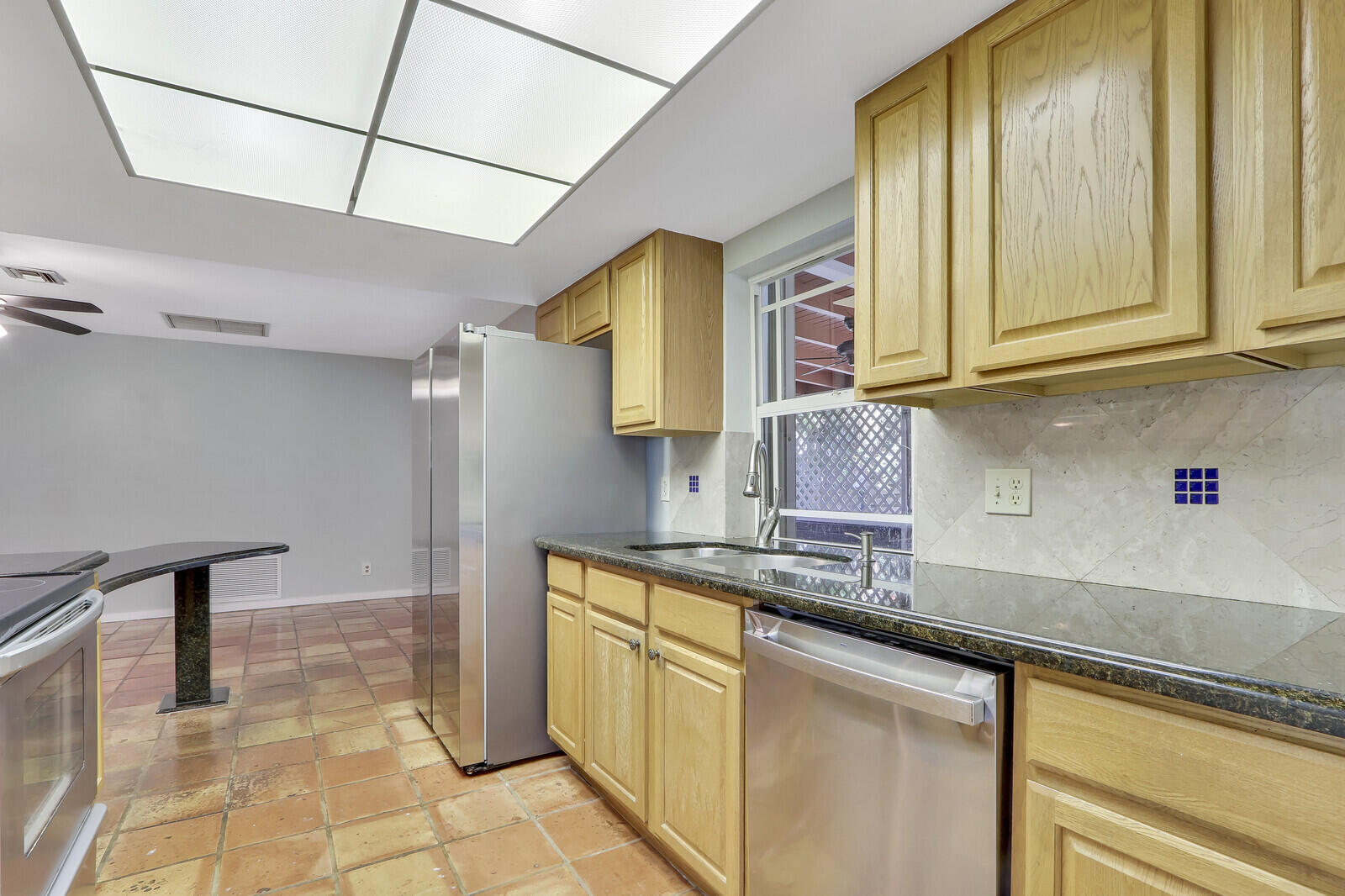 53 Willow Road Tequesta, FL 33469 - Photo 12 of 36 12