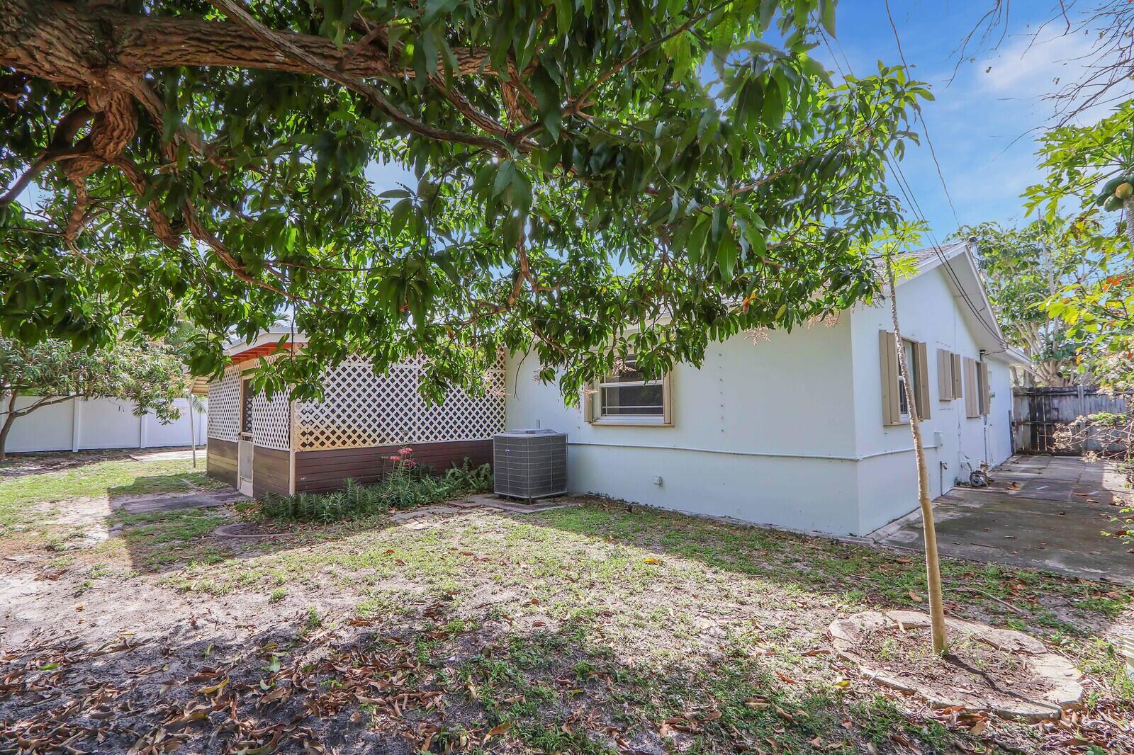 53 Willow Road Tequesta, FL 33469 - Photo 34 of 36 34