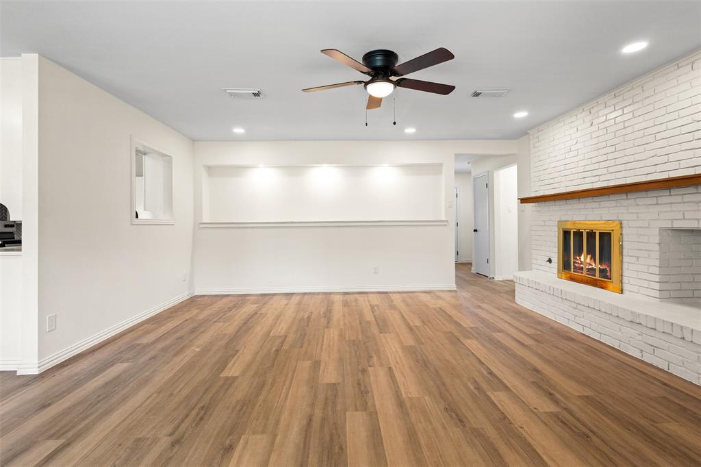 1905 Cimarron Trail Hurst, TX 76054 - Photo 16 of 32