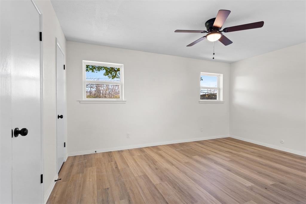 1905 Cimarron Trail Hurst, TX 76054 - Photo 27 of 32