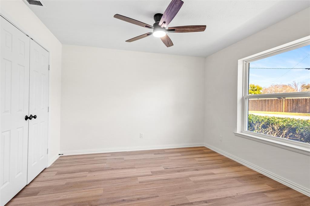 1905 Cimarron Trail Hurst, TX 76054 - Photo 5 of 32