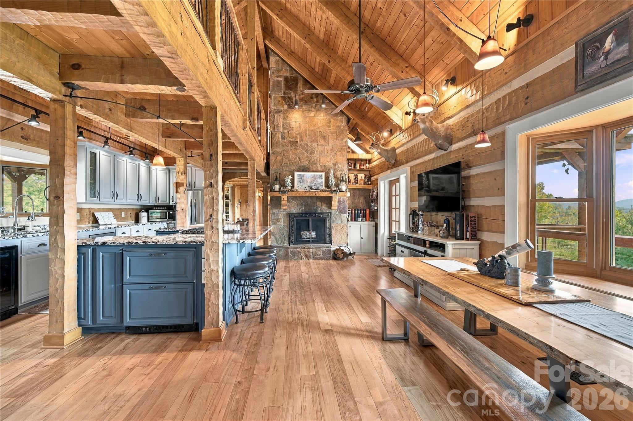 237 Murdock Road Bakersville, NC 28705 - Photo 6 of 35 Gallery Image 6