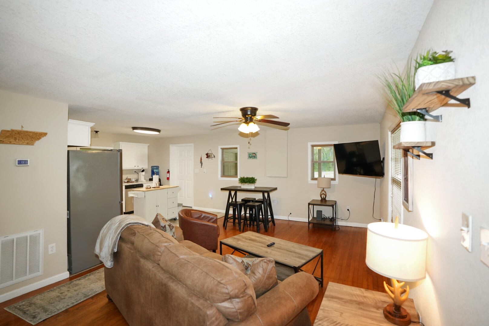 2368 Hall Road Dandridge, TN 37725 - Photo 5 of 28 Gallery Image 5