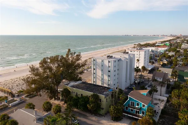 $739,500 | 403 Gulf Way, Unit 304, St. Pete Beach, FL 33706
