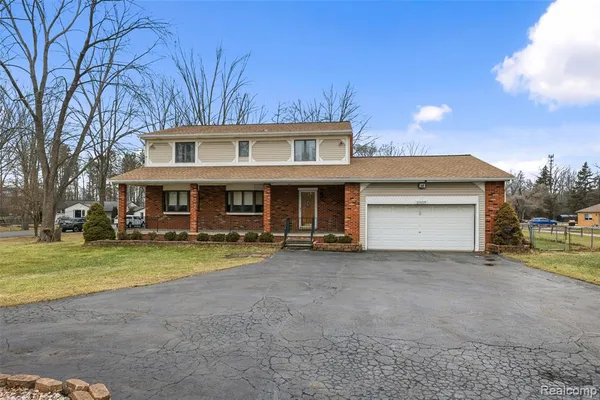 $425,000 | 21650 Telegraph Road, Flat Rock, MI 48134