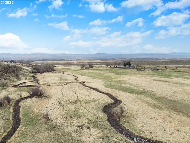 a view of an ocean and beach