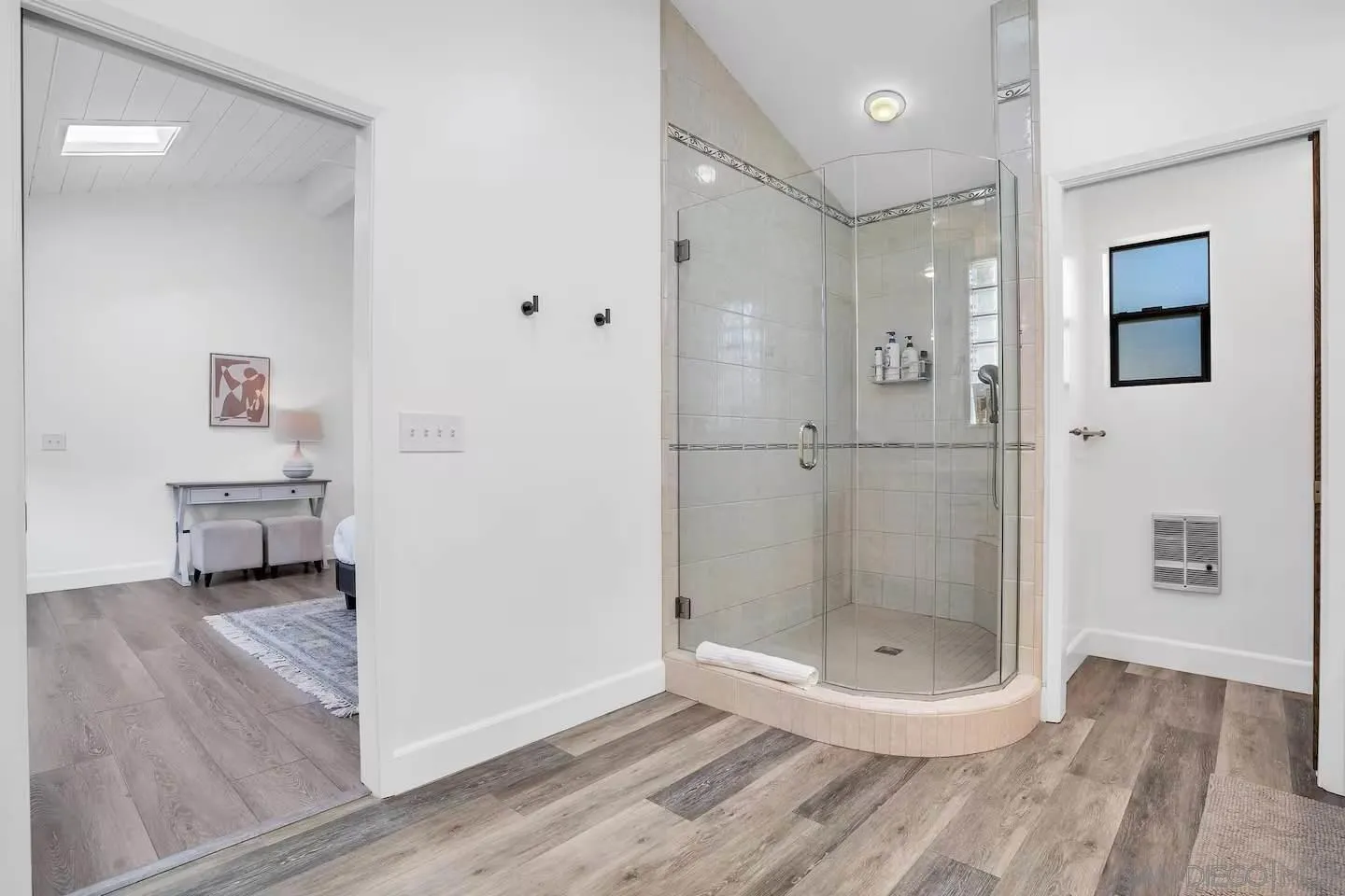 3550 Laketree Drive Fallbrook, CA 92028 - Photo 25 of 56 a bathroom with a sink and a shower