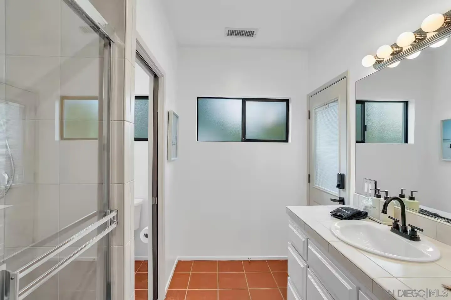 3550 Laketree Drive Fallbrook, CA 92028 - Photo 27 of 56