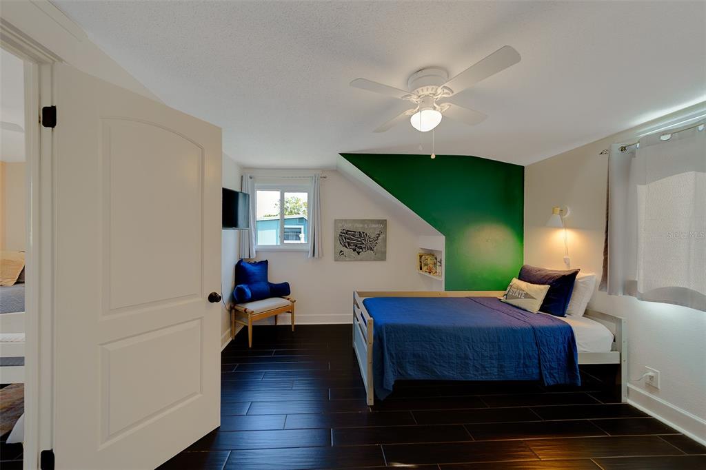 14984 Newport Road Clearwater, FL 33764 - Photo 33 of 58