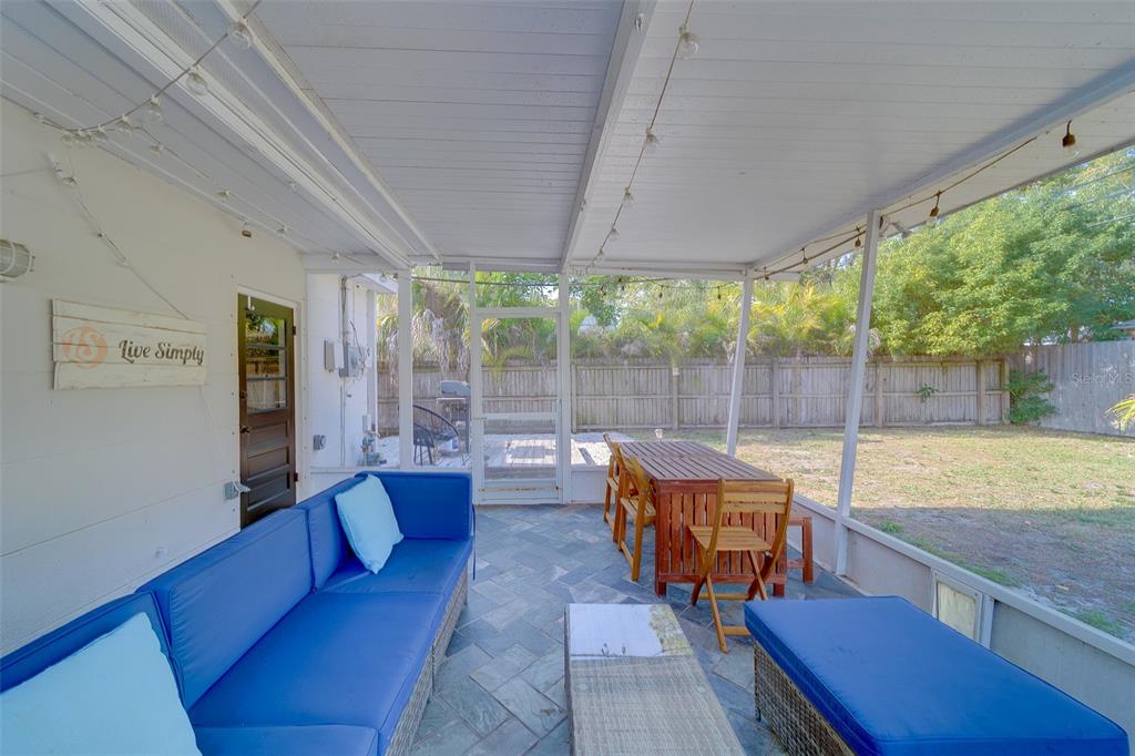 14984 Newport Road Clearwater, FL 33764 - Photo 41 of 58