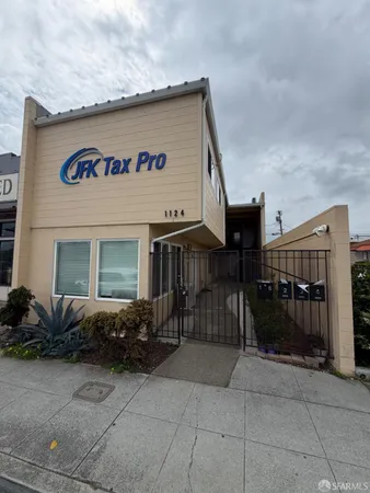 $1,995,000 | 1124 El Camino Real, San Carlos, CA 94070