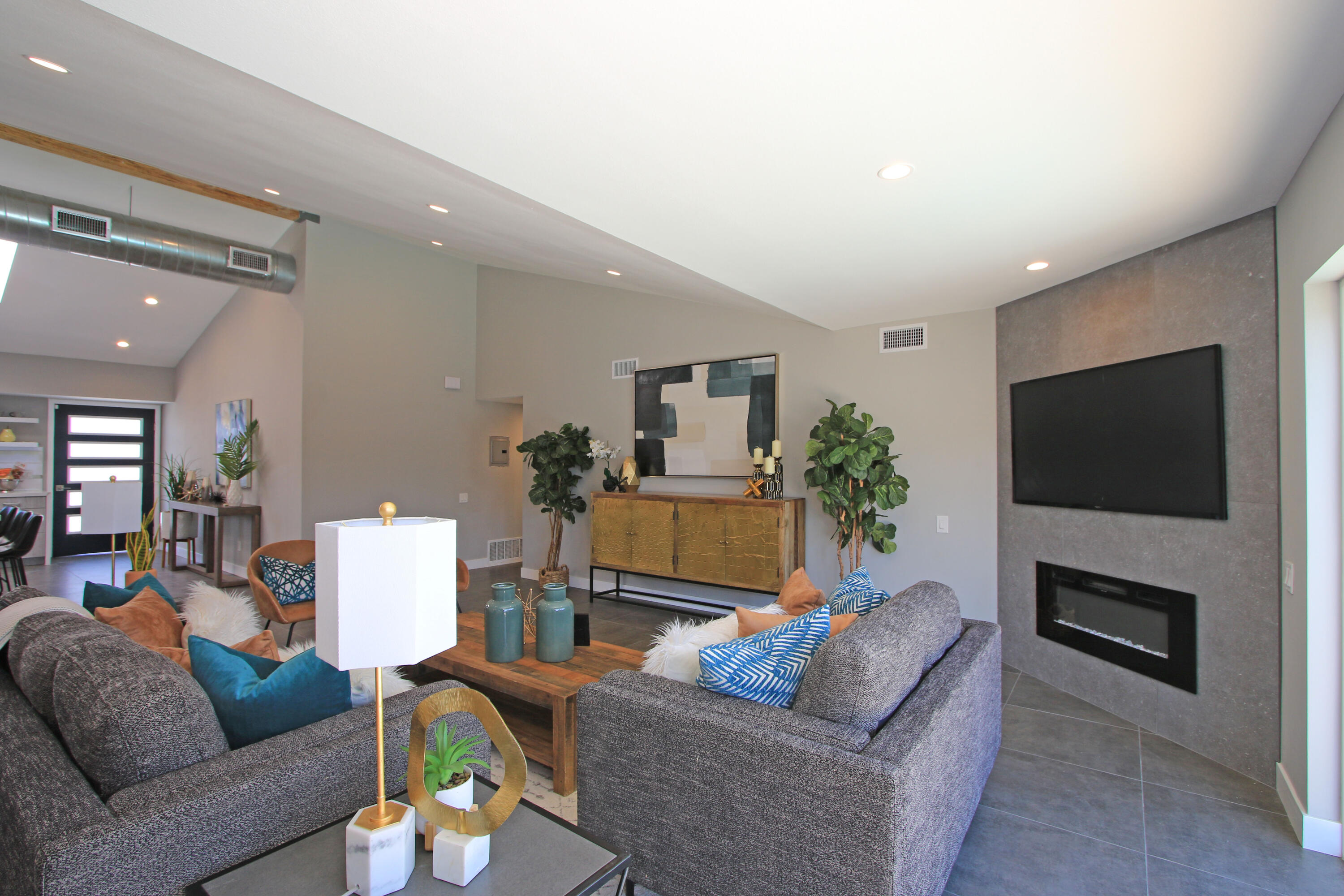1330 East Racquet Club Road Palm Springs, CA 92262 - Photo 13 of 43 z (32)