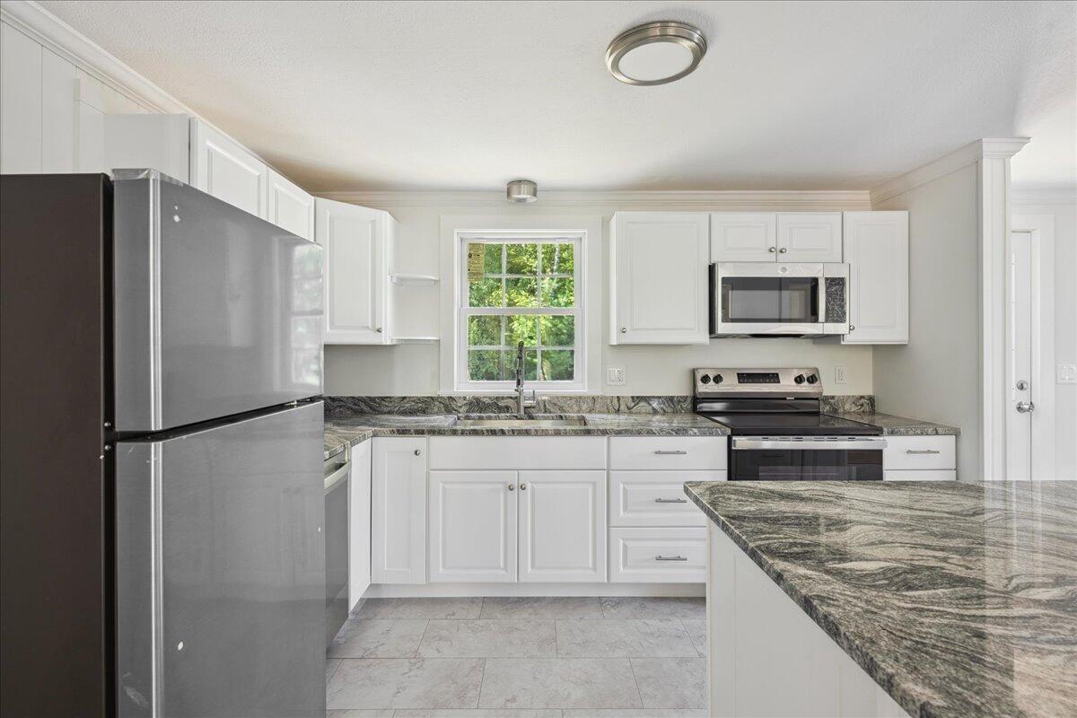 54 Crooked Road Bar Harbor, ME 04609 - Photo 8 of 40 01-54 Crooked Rd