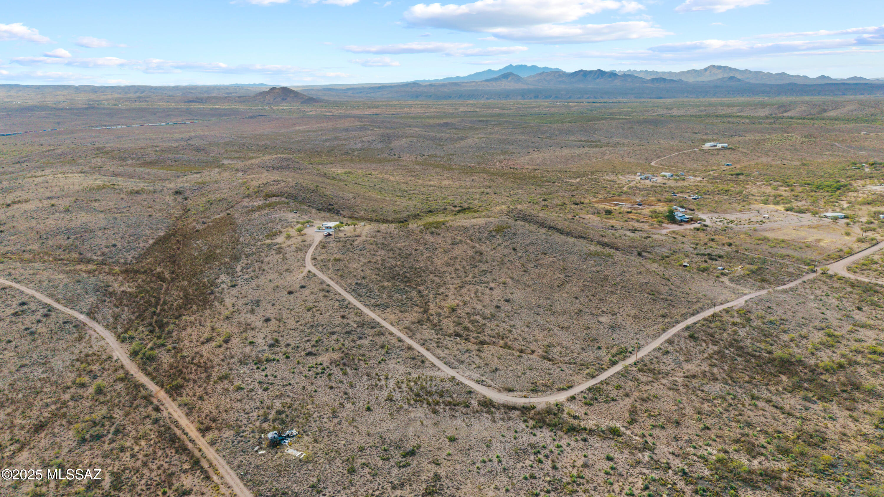 13701 South Bell Road Benson, AZ 85602 - Photo 1 of 42 Gallery Image 1