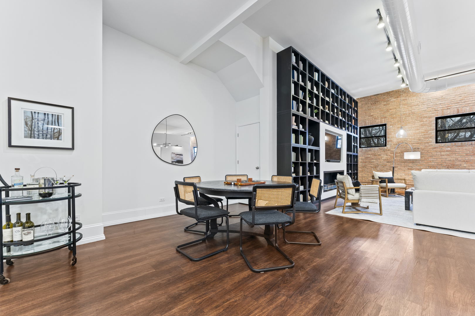 400 North Racine Avenue, Unit 108 Chicago, IL 60642 - Photo 11 of 35