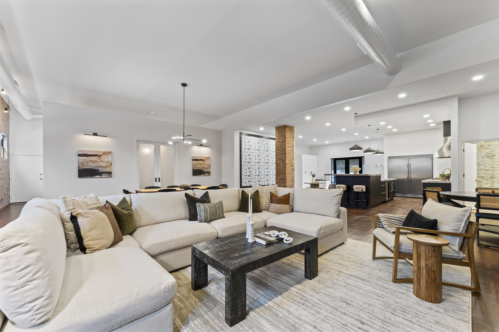 400 North Racine Avenue, Unit 108 Chicago, IL 60642 - Photo 18 of 35