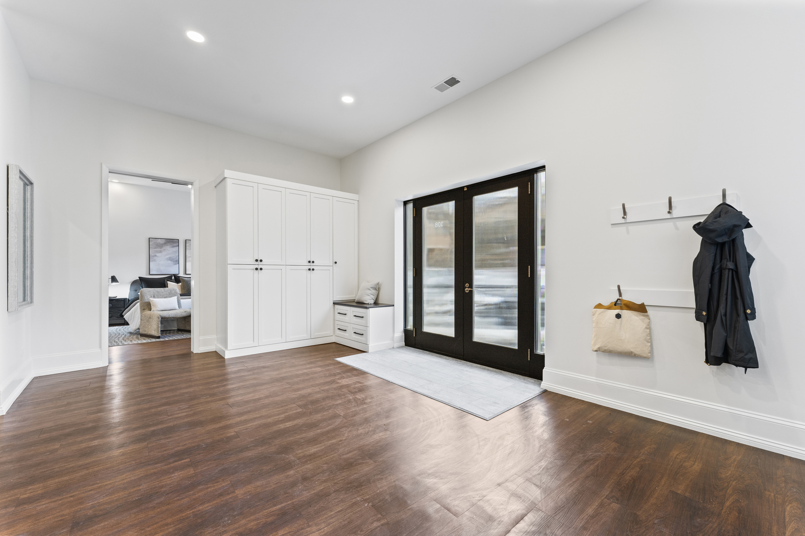 400 North Racine Avenue, Unit 108 Chicago, IL 60642 - Photo 2 of 35