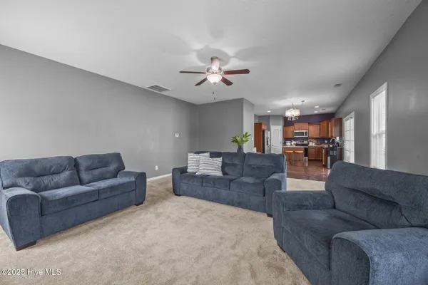 $2,400 | 841 Dynasty Drive, Jacksonville, NC 28546