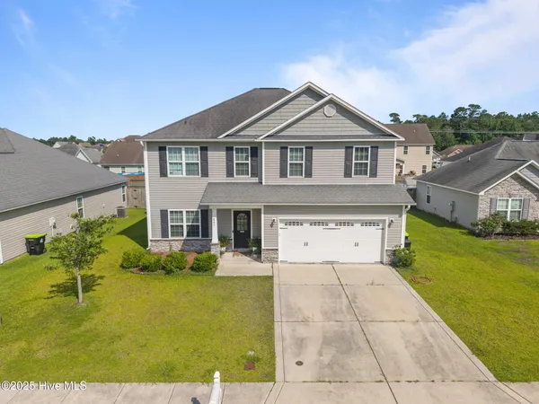 $2,400 | 841 Dynasty Drive, Jacksonville, NC 28546