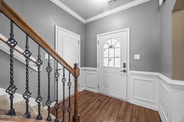 $2,400 | 841 Dynasty Drive, Jacksonville, NC 28546