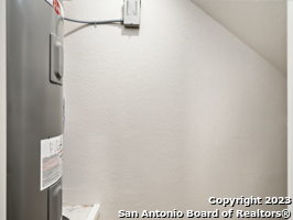 7356 Misty Ridge Drive, Unit 5 Converse, TX 78109 - Photo 13 of 25 a picture of a bathroom