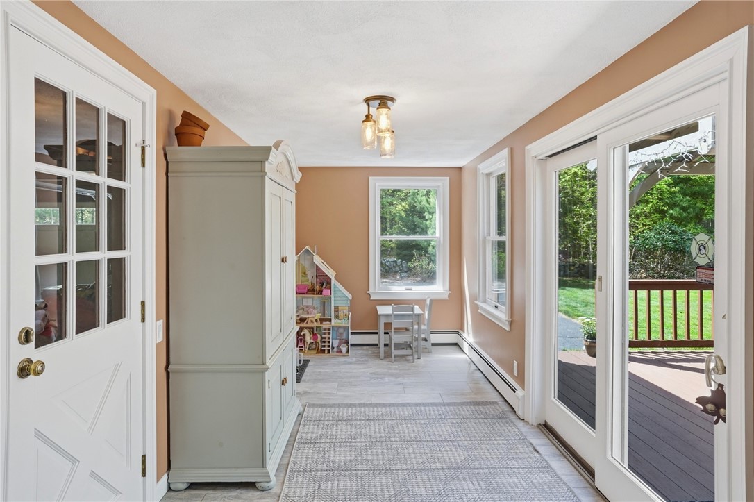 712 E Road Scituate, RI 02857 - Photo 31 of 50