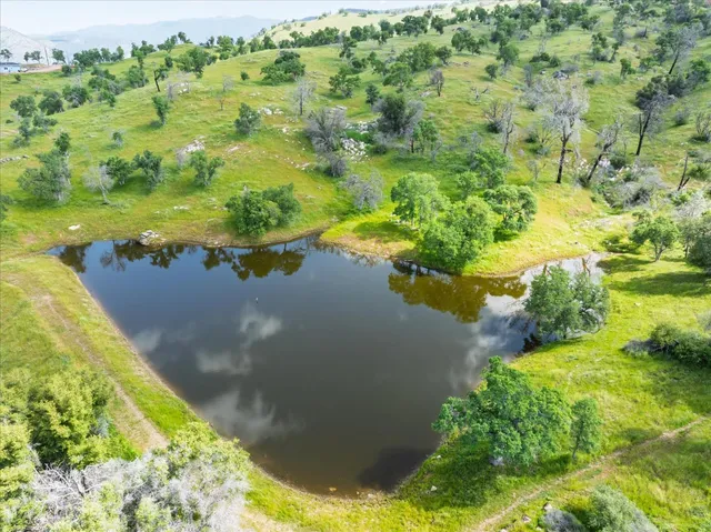 $1,750,000 | 39603 Road 810, Raymond, CA 93653