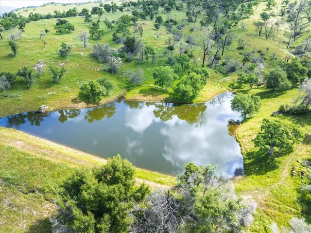 $1,750,000 | 39603 Road 810, Raymond, CA 93653