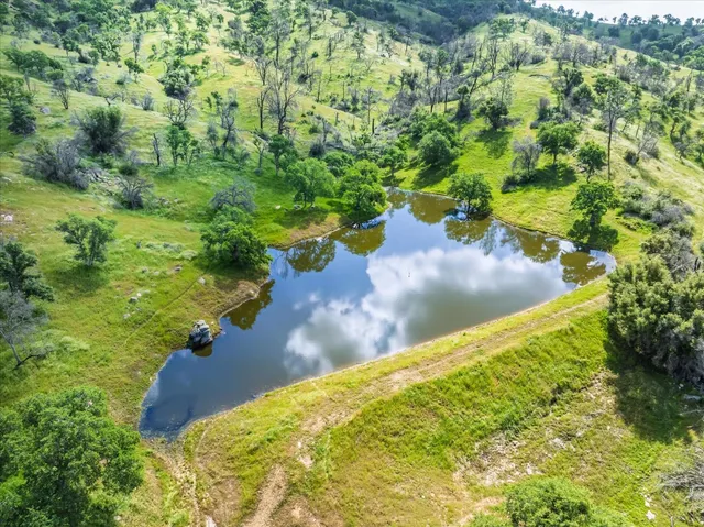 $1,750,000 | 39603 Road 810, Raymond, CA 93653