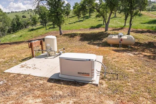 $1,750,000 | 39603 Road 810, Raymond, CA 93653