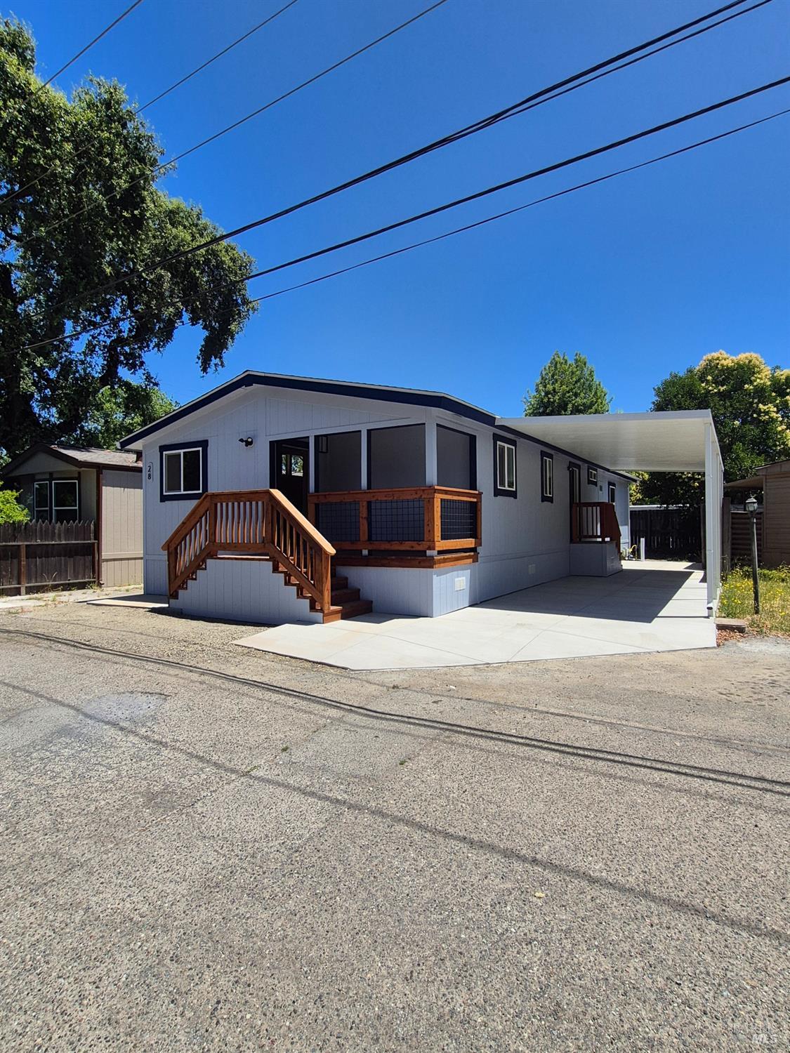 28 Donna Drive Santa Rosa, CA 95403 - Photo 2 of 15