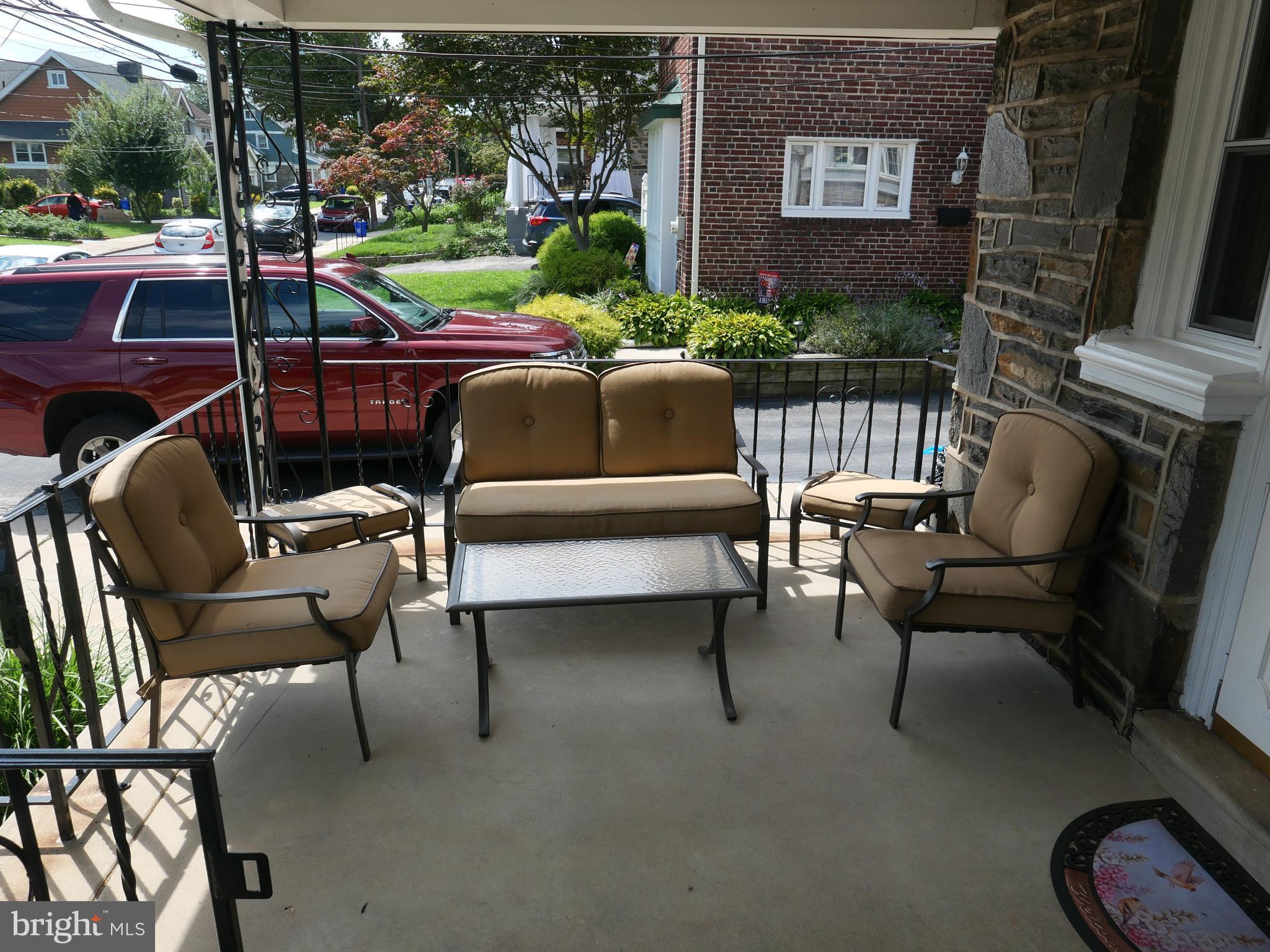 104 Crestview Road Upper Darby, PA 19082 - Photo 2 of 26