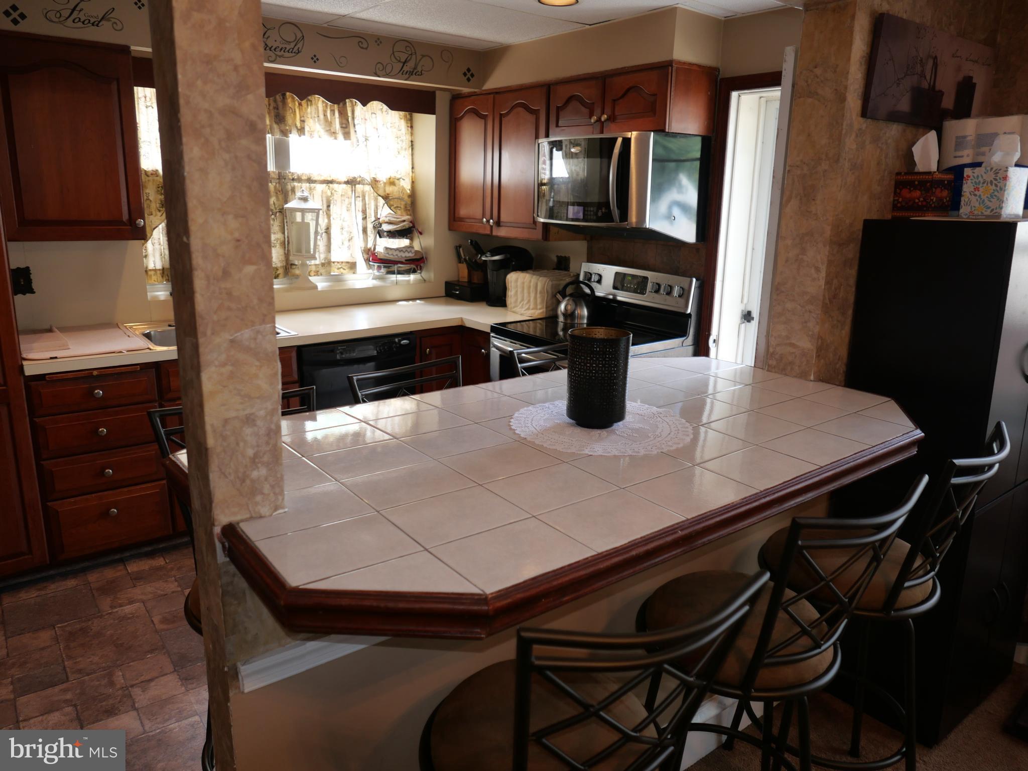 104 Crestview Road Upper Darby, PA 19082 - Photo 11 of 26