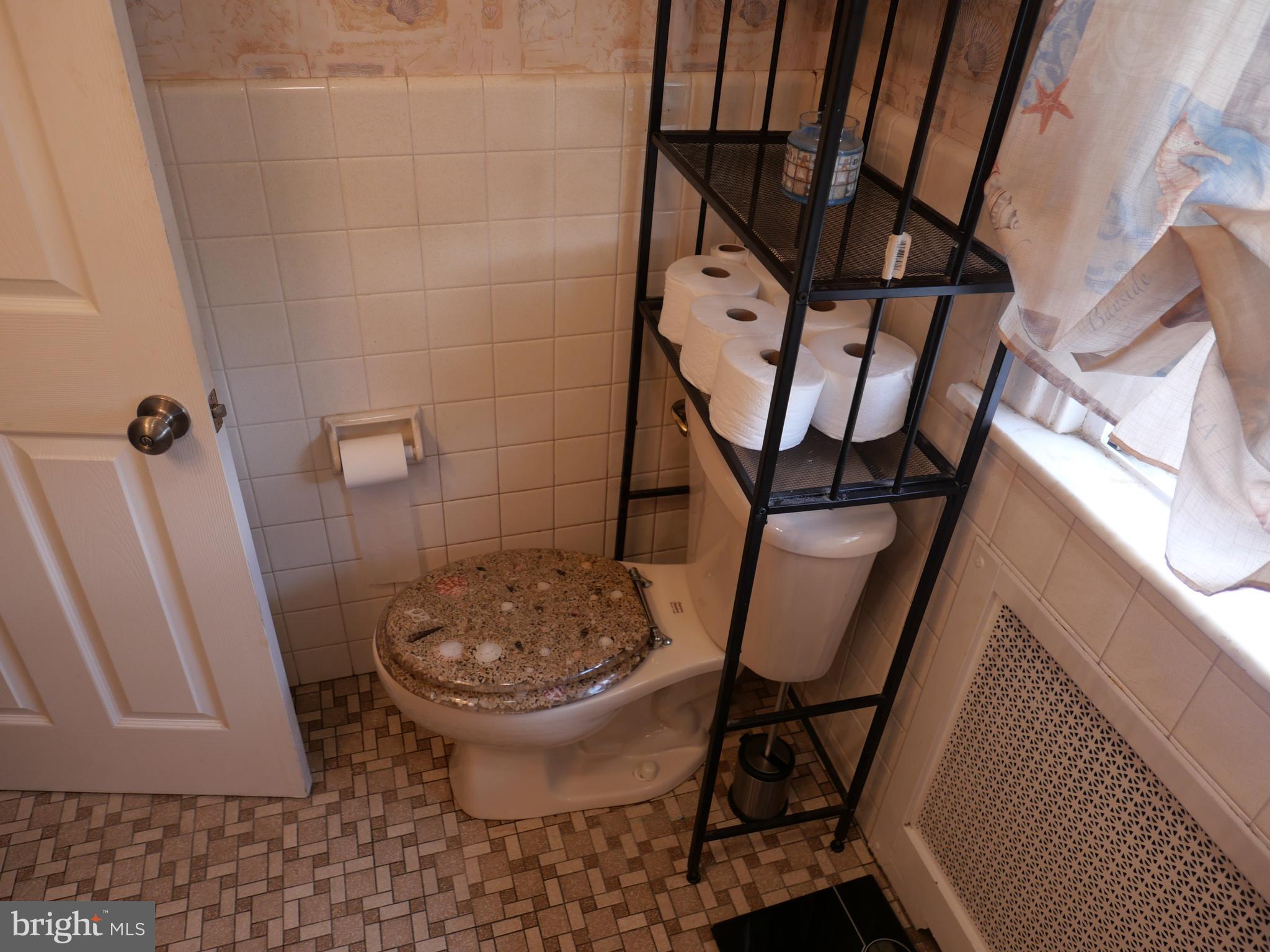 104 Crestview Road Upper Darby, PA 19082 - Photo 25 of 26