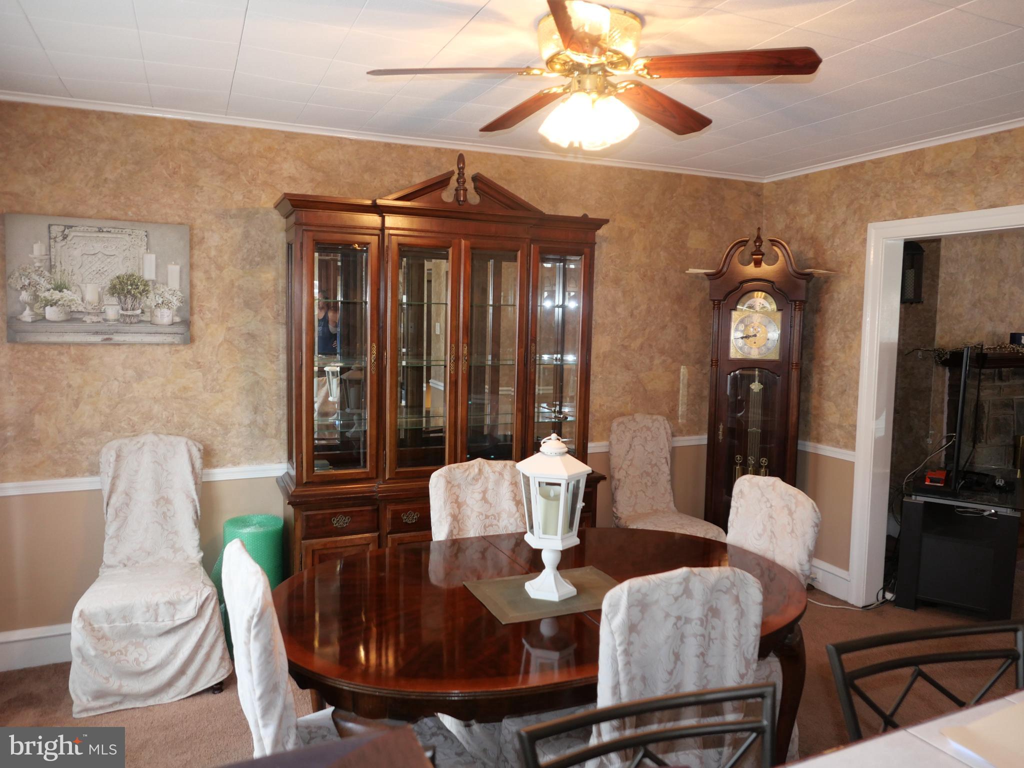 104 Crestview Road Upper Darby, PA 19082 - Photo 9 of 26