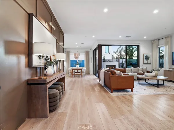 $2,777,000 | 103 Vigna, Irvine, CA 92602