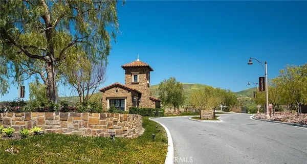 $2,777,000 | 103 Vigna, Irvine, CA 92602
