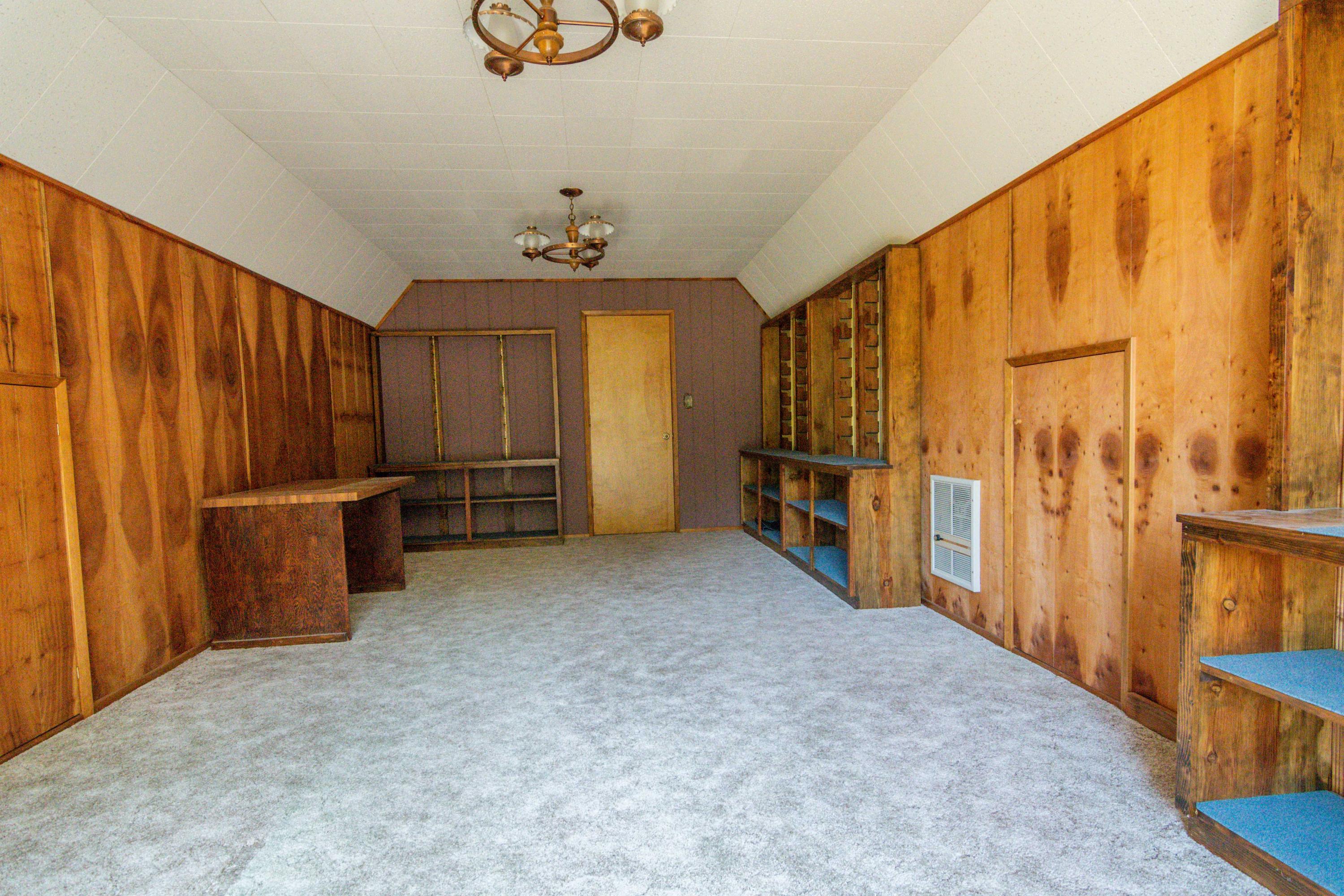 3580-3588 Hugo Road Merlin, OR 97532 - Photo 20 of 37 #4 Bedroom