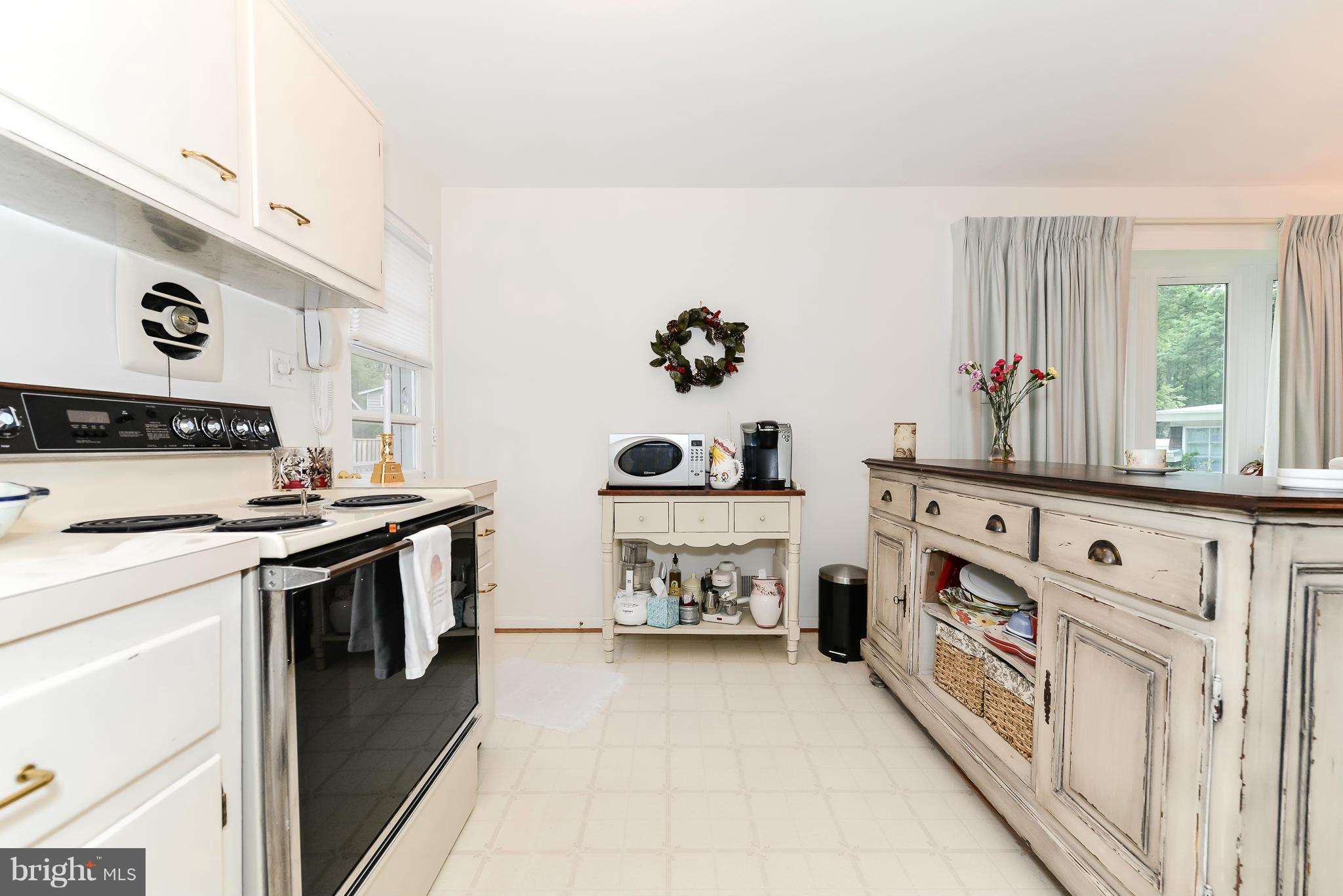 3312 May Street Silver Spring, MD 20906 - Photo 13 of 30 Kitchen