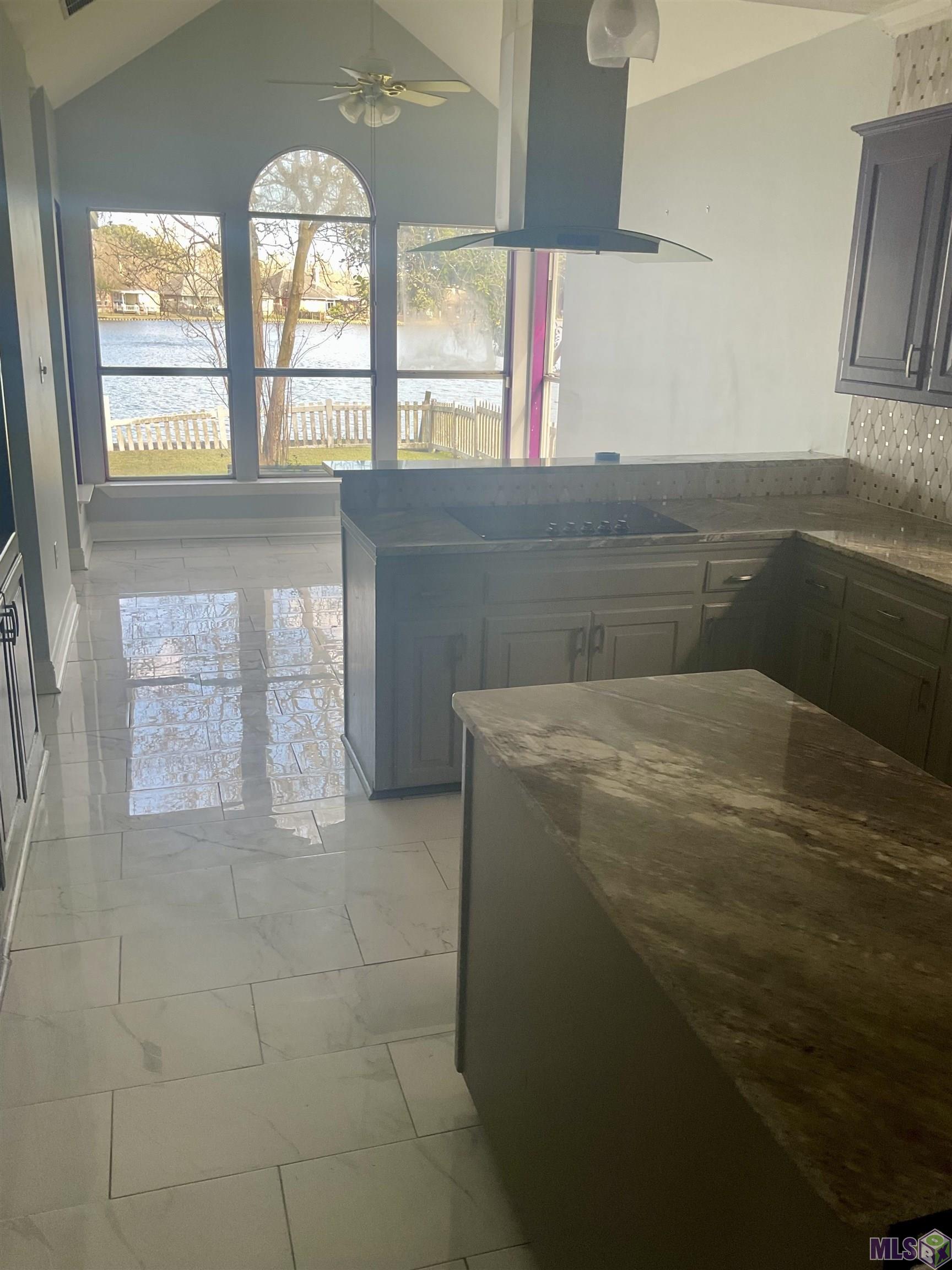 17627 Lake Iris Avenue Baton Rouge, LA 70817 - Photo 3 of 9