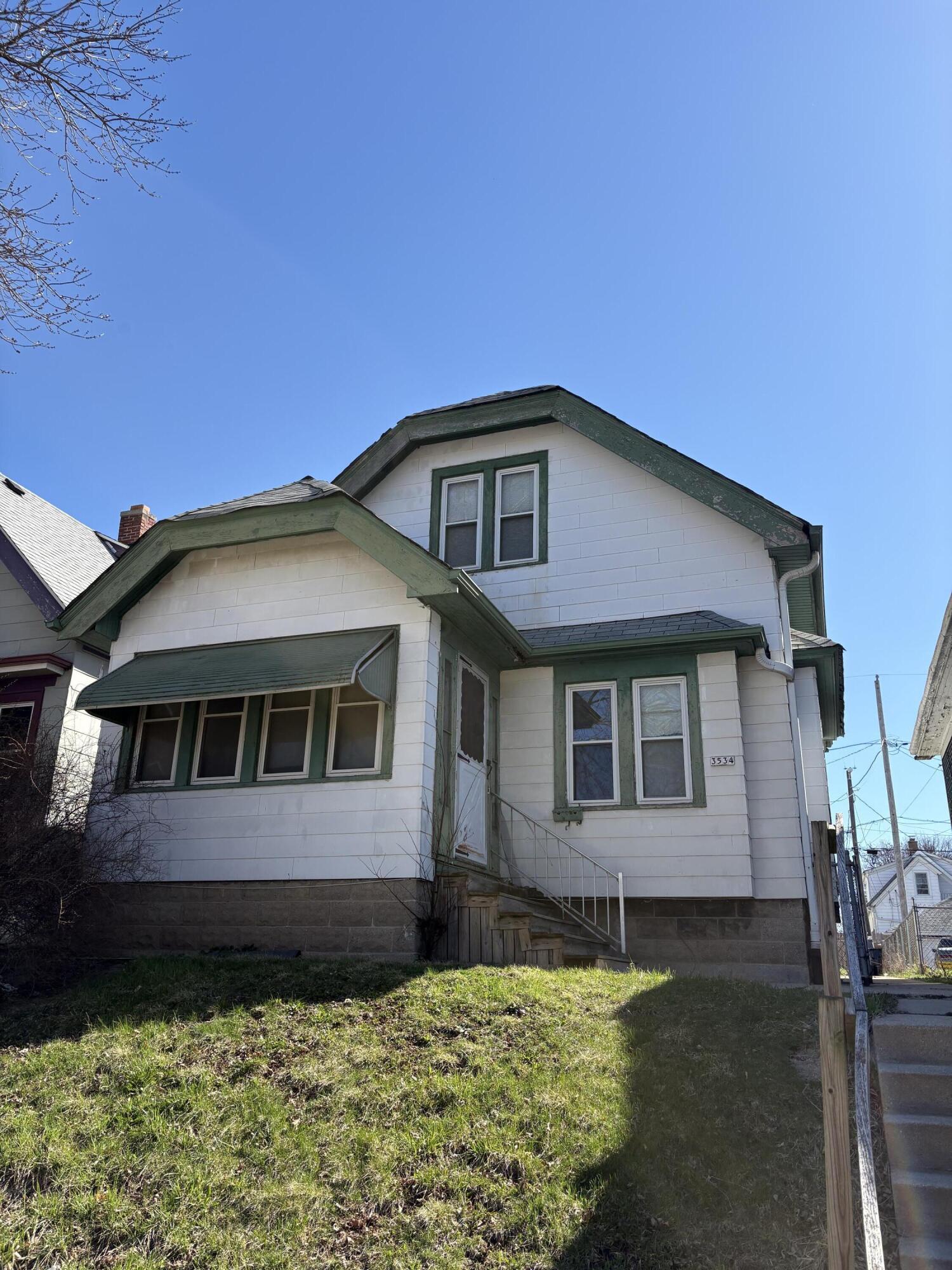 3534 North 12th Street Milwaukee, WI 53206 - Photo 1 of 1 IMG_8417_2
