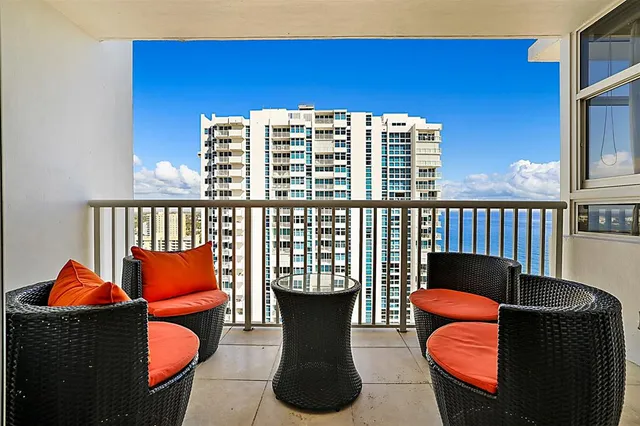 $5,950 | Undisclosed Address, Pompano Beach, FL 33062