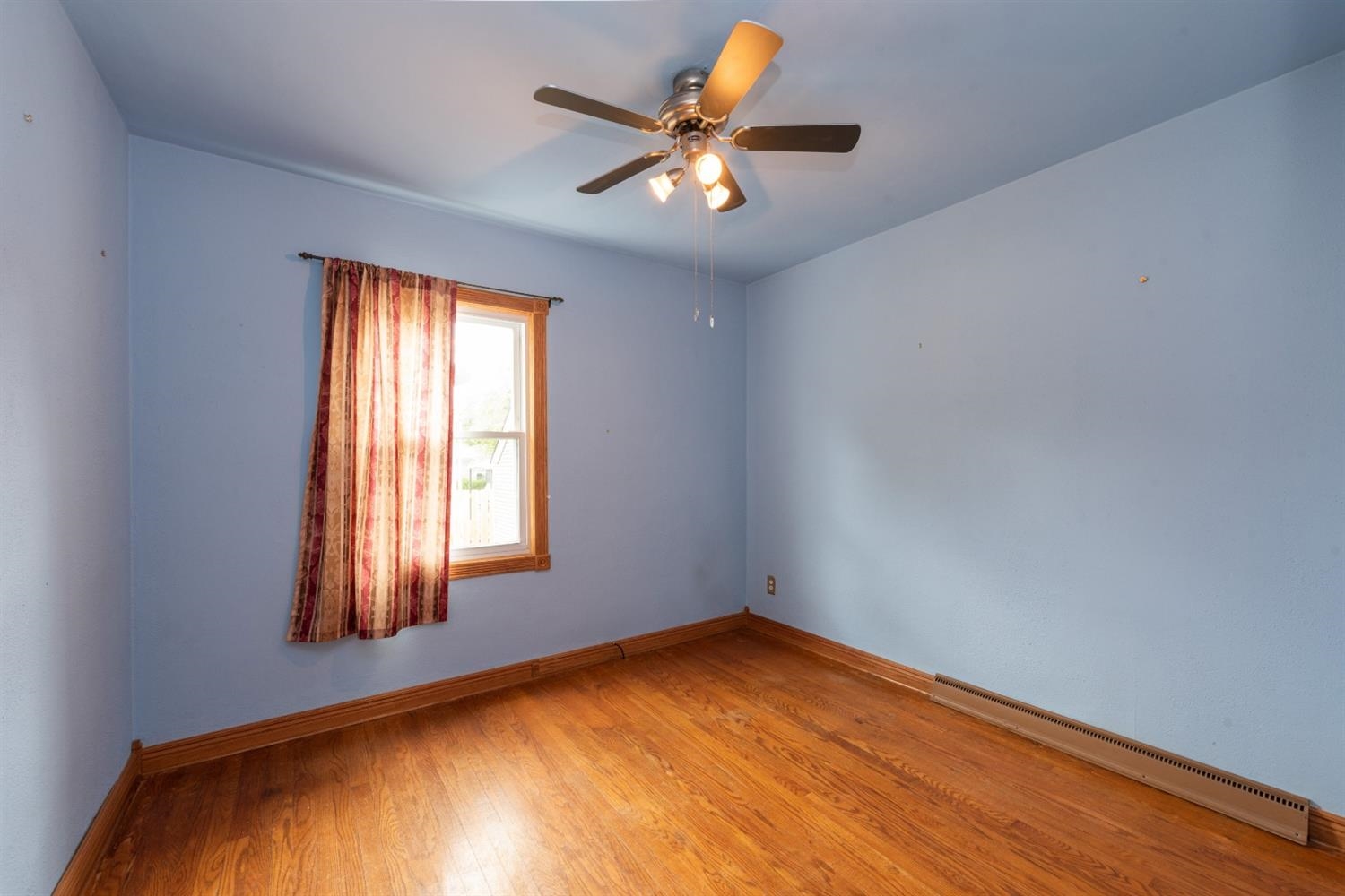 318 North Rensselaer Street Griffith, IN 46319 - Photo 7 of 10 1500x1000